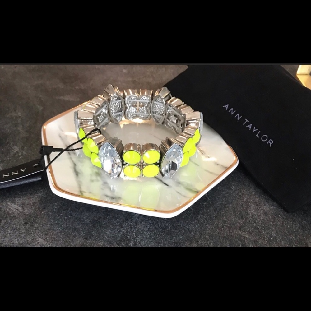 Ann Taylor Chunky Bling Bracelet NWT.